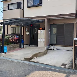 蛍池南町 ゲストハウス